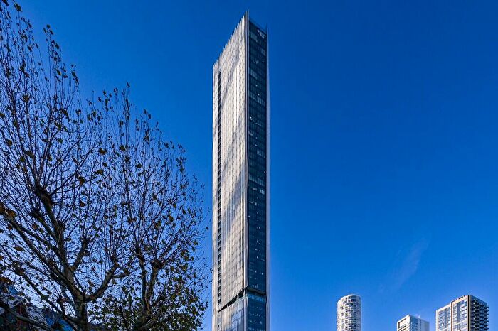 1 Bedroom Apartment For Sale In Amory Tower, Marsh Wall, London, E14