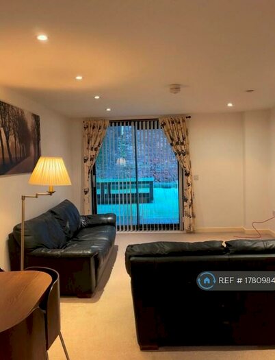 2 Bedroom Flat To Rent In Cornhill, Liverpool, L1