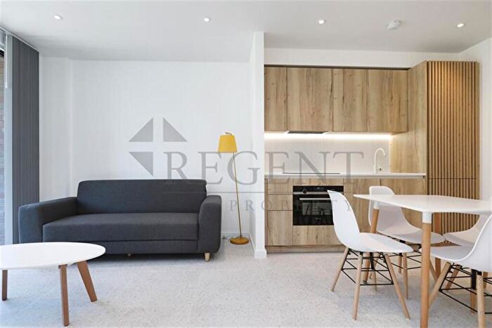 1 Bedroom Apartment To Rent In Georgette Apartments, Tapestry Way, E1