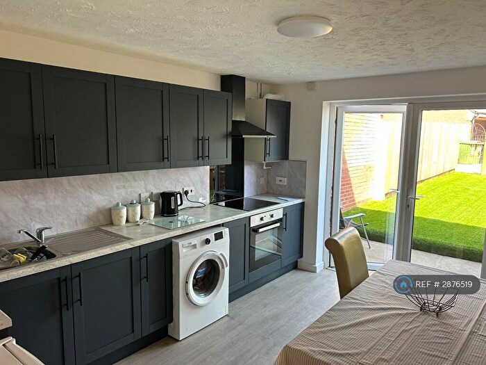 2 Bedroom Terraced House To Rent In Cornhampton Close, Redditch, B97