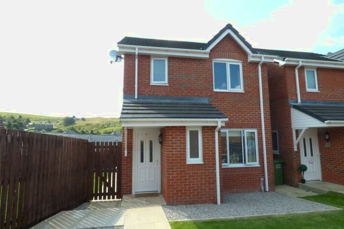 3 Bedroom Detached House To Rent In Cockerell Drive, Britannia, Bacup, Lancashire, OL13
