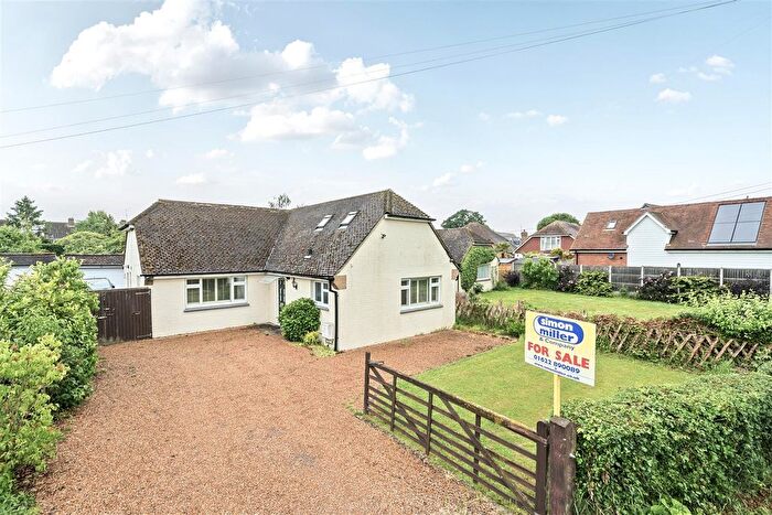 4 Bedroom Detached House For Sale In Oak Lane, Headcorn, TN27