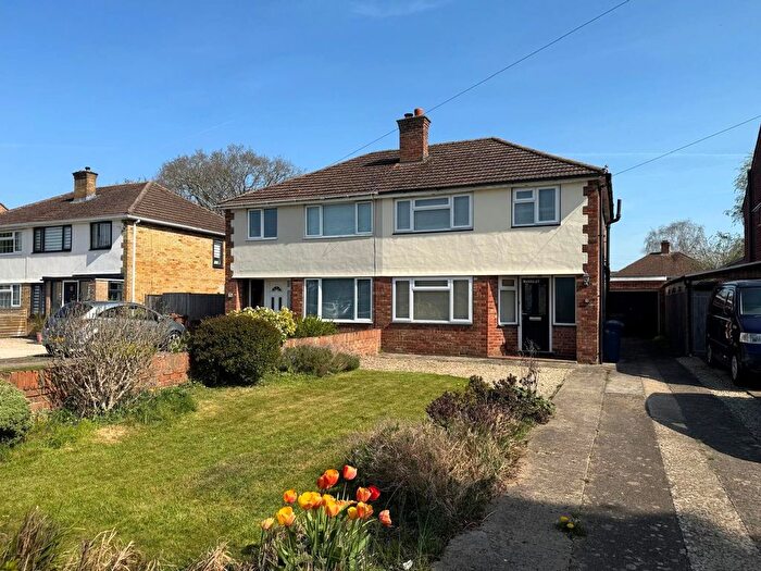 3 Bedroom Semi-Detached House For Sale In Cherwell Drive, Marston, OX3