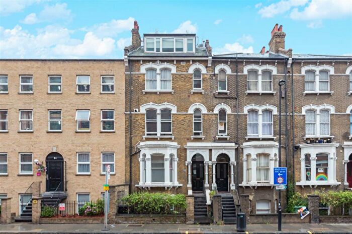 1 Bedroom Flat To Rent In Highgate Road, NW5