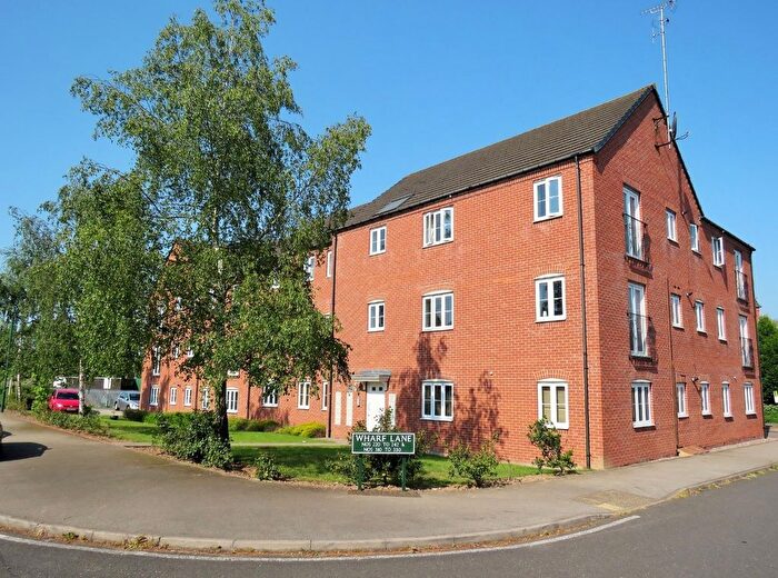 2 Bedroom Flat To Rent In Wharf Lane, Solihull, West Midlands, B91