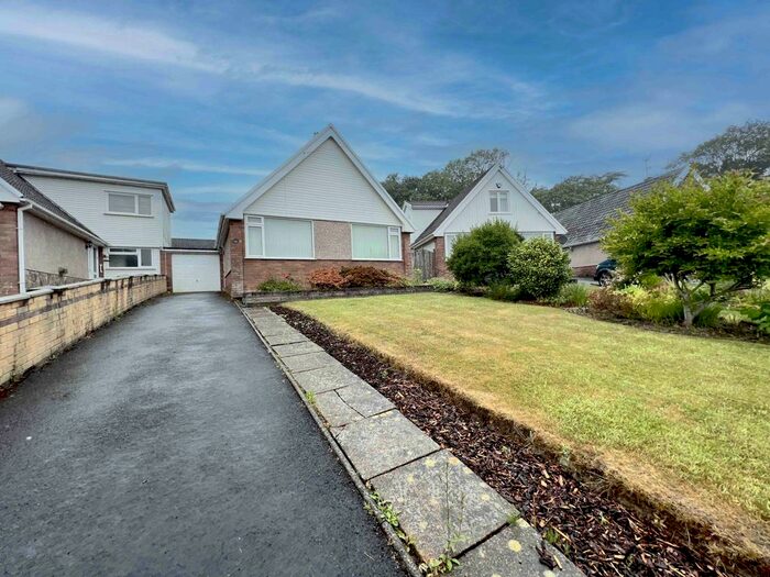 3 Bedroom Detached House To Rent In Cedar Close, Gowerton, Swansea, West, SA4