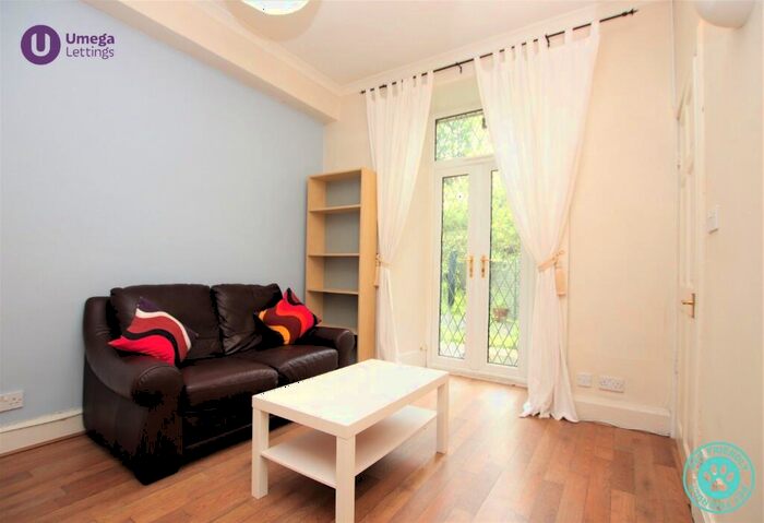 1 Bedroom Flat To Rent In Westfield Street, Gorgie, Edinburgh, EH11
