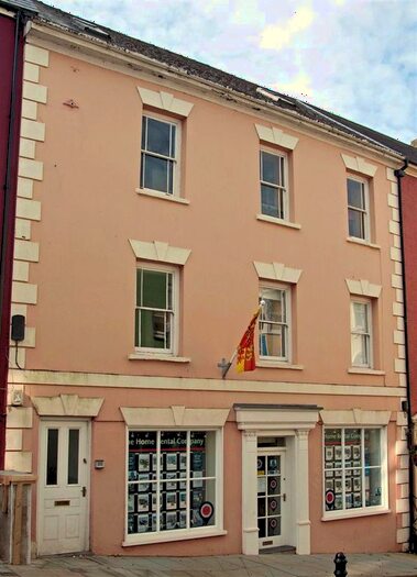 2 Bedroom Flat To Rent In Market Street, Haverfordwest, SA61