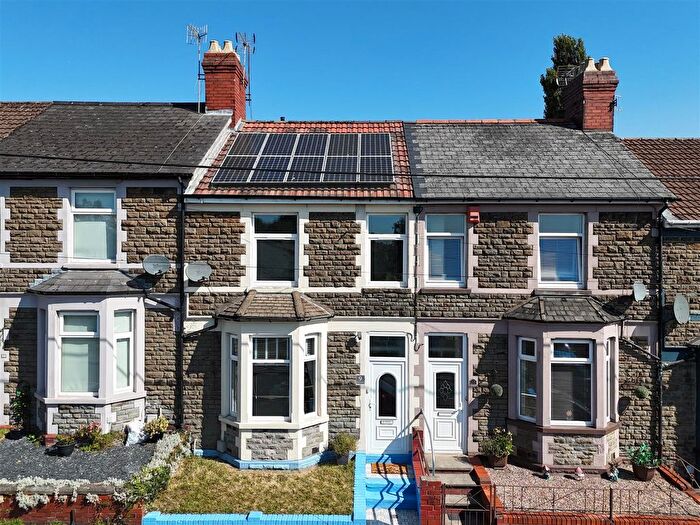 3 Bedroom Terraced House For Sale In Bowls Terrace., Caerphilly, CF83