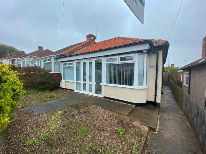 2 Bedroom Bungalow For Sale In Rosedale Terrace, Horden, Peterlee