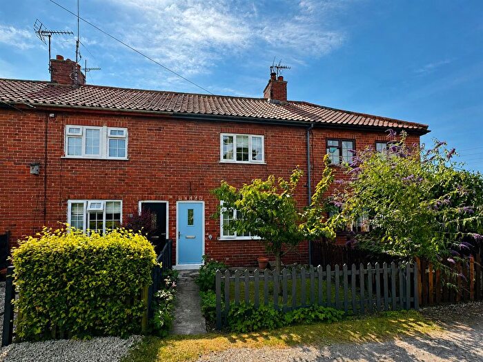 3 Bedroom Terraced House For Sale In Low Catton Road, Stamford Bridge, YO41
