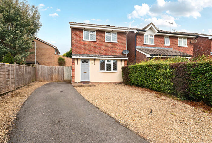 3 Bedroom Detached House For Sale In Berkeley Mead, Bradley Stoke, Bristol, Gloucestershire, BS32
