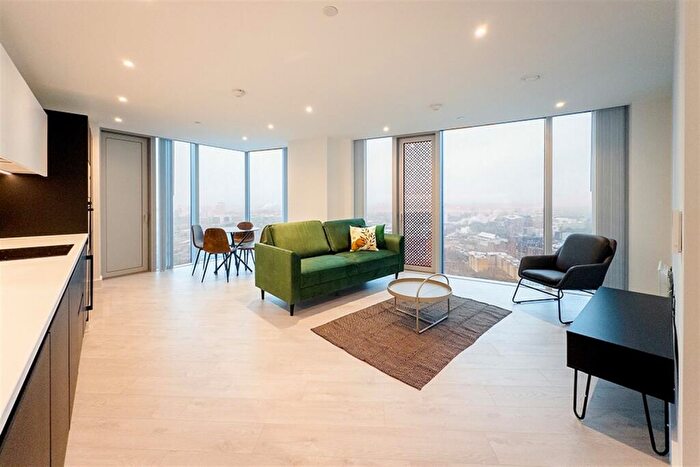 2 Bedroom Apartment To Rent In Vista River Tower, M3