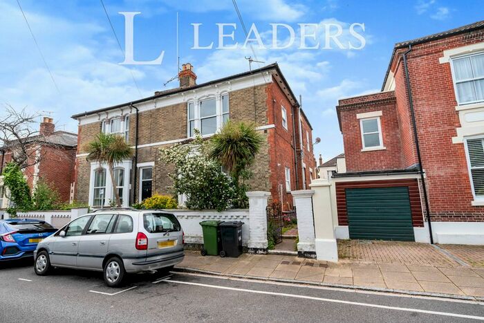 5 Bedroom Maisonette To Rent In Stafford Road, Southsea, PO5