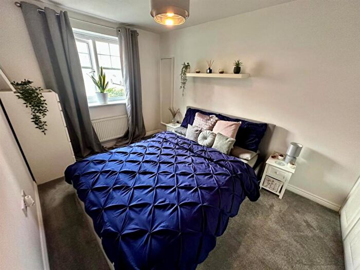2 Bedroom Apartment To Rent In Belgravia Court, Sandringham Place, Hartford, CW8