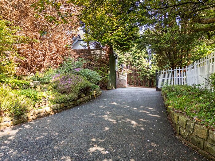 4 Bedroom Bungalow For Sale In Homestead, Norton Lane, Halton Village, WA7