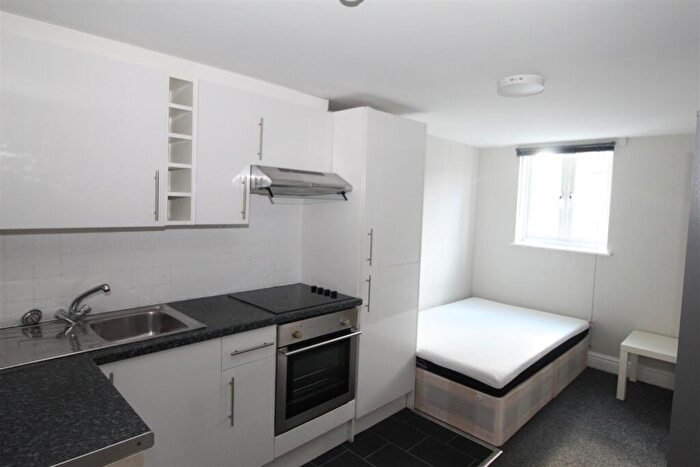 1 Bedroom Flat To Rent In Donald Street, Roath, Cardiff, CF24