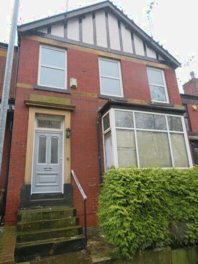 4 Bedroom Terraced House To Rent In Sheriff Street, Rochdale, OL12