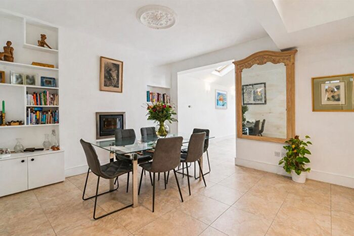 4 Bedroom Property For Sale In St. Dunstans Road, London, W6