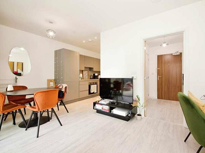 1 Bedroom Apartment For Sale In Flat, Rosefinch Apartments, Shearwater Drive, London, NW9