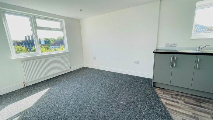 Studio To Rent In Cedars Avenue, Mitcham, CR4