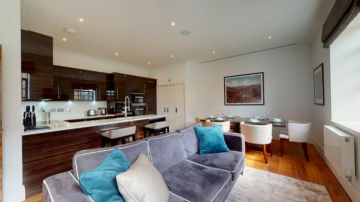 3 Bedroom Flat To Rent In Rainville Road, London, W6