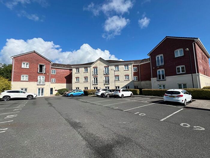 2 Bedroom Flat For Sale In Coychurch Road, Bridgend, CF31