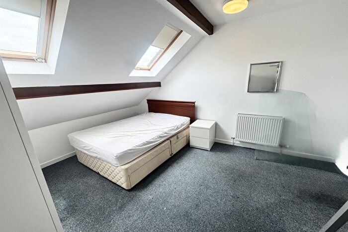 1 Bedroom Detached House To Rent In Holyhead Road, CV1