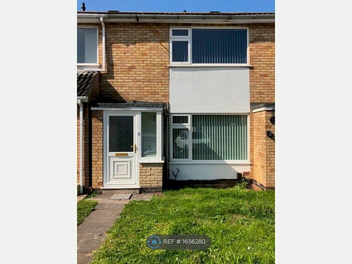 2 Bedroom Terraced House To Rent In Kincaple Road, Leicester, LE4