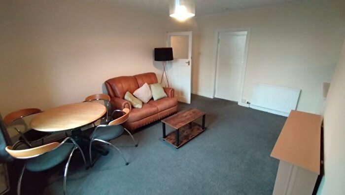 2 Bedroom Flat To Rent In Linksfield Place, Linksfield, Aberdeen, AB24
