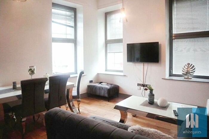 2 Bedroom Apartment To Rent In Britannia Buildings, St Peters Street, Huddersfield, HD1