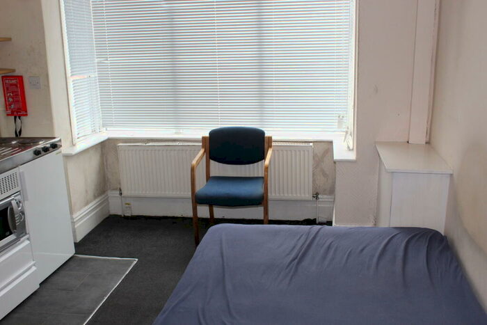 1 Bedroom Terraced House To Rent In Woodend Road, Erdington, B24