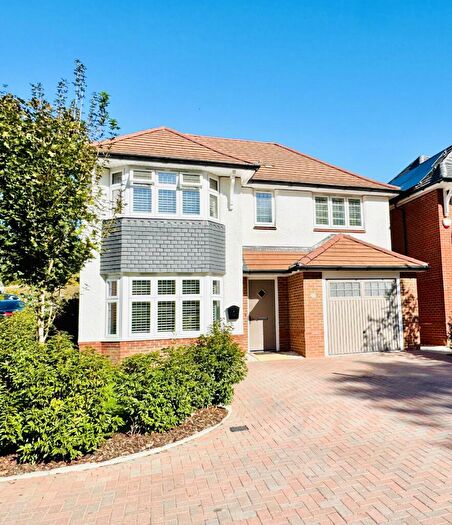 4 Bedroom Detached House For Sale In Marjoram Meadow, Old Basing, RG24