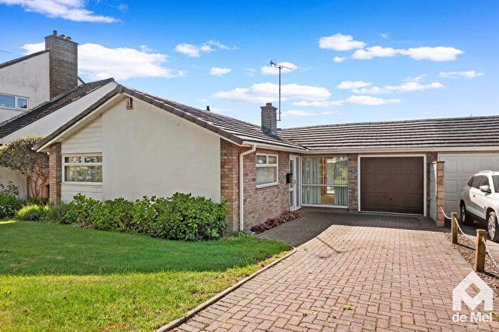 2 Bedroom Detached Bungalow For Sale In Cleevelands Drive, Cheltenham, GL50