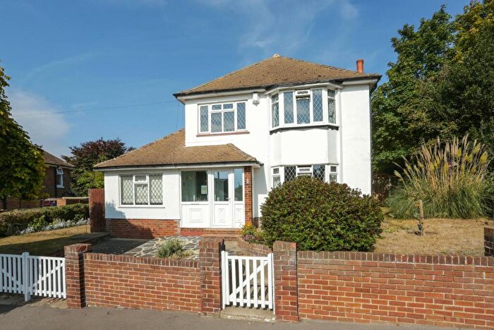 4 Bedroom Detached House For Sale In St. Lawrence Avenue, Ramsgate, CT11