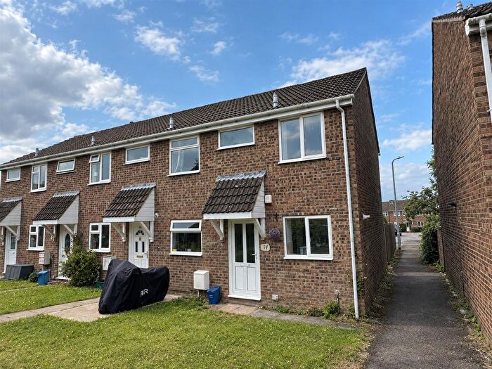 2 Bedroom Terraced House To Rent In Holly Close, Chepstow, NP16