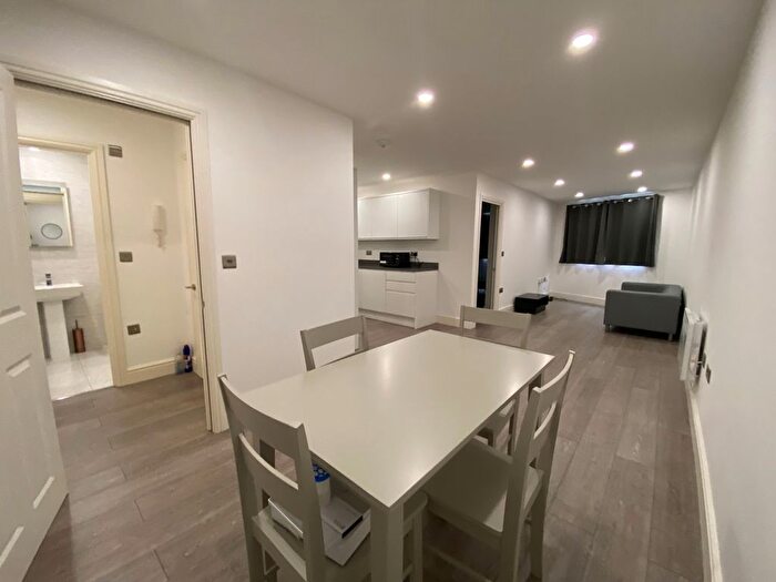 1 Bedroom Flat To Rent In Waterhouse Street, Hemel Hempstead, HP1