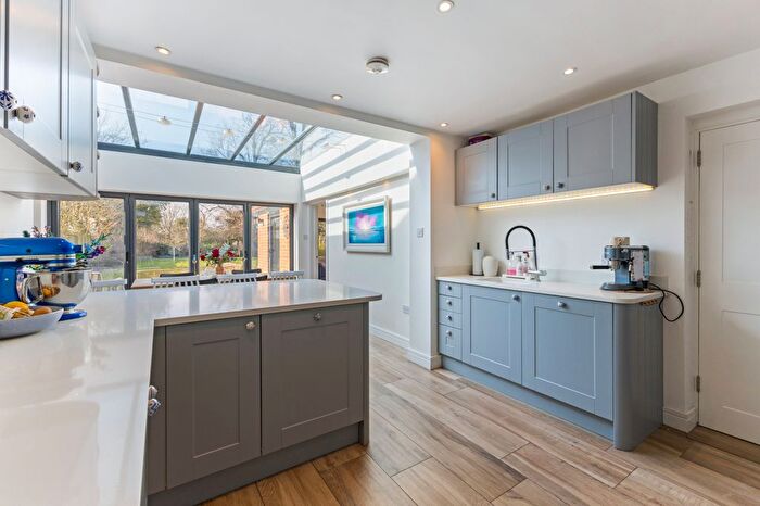 4 Bedroom Detached House For Sale In Marlow Road, Bisham, SL7