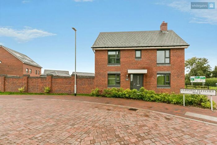 3 Bedroom Detached House For Sale In Clifford Fletcher Walk, Crewe, Cheshire, CW1
