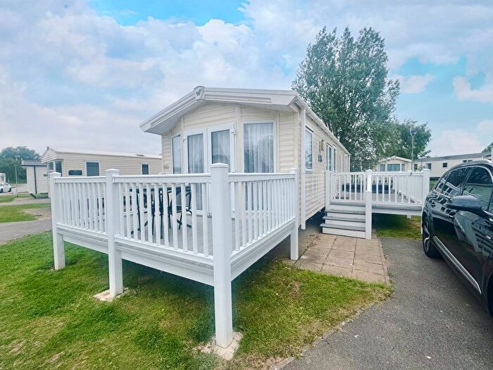 3 Bedroom Property For Sale In The Fairway, Sleaford Road, Bracebridge Heath, Lincoln, LN4