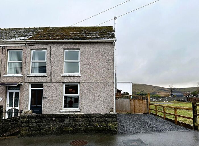 3 Bedroom Semi-Detached House For Sale In Gwilym Road, Cwmllynfell, Swansea., SA9