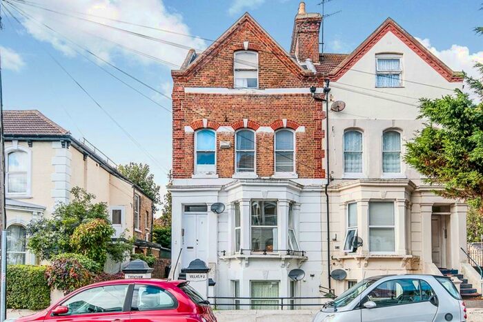 1 Bedroom Flat To Rent In Flat North Avenue, Ramsgate, Kent, CT11