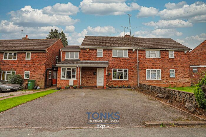 4 Bedroom Semi-Detached House For Sale In Highfield Lane, Halesowen, B63