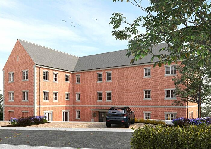 2 Bedroom Flat For Sale In Bournleigh, Southam Road, Bournleigh, OX16