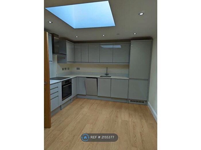 1 Bedroom Flat To Rent In Turners Hill, Hemel Hempstead, HP2