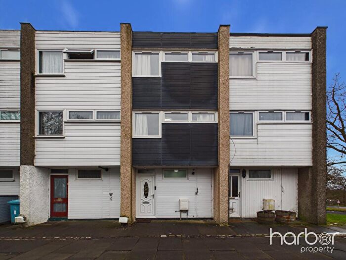 3 Bedroom Terraced House For Sale In Mactaggart Road, Cumbernauld, Glasgow, North Lanarkshire, G67