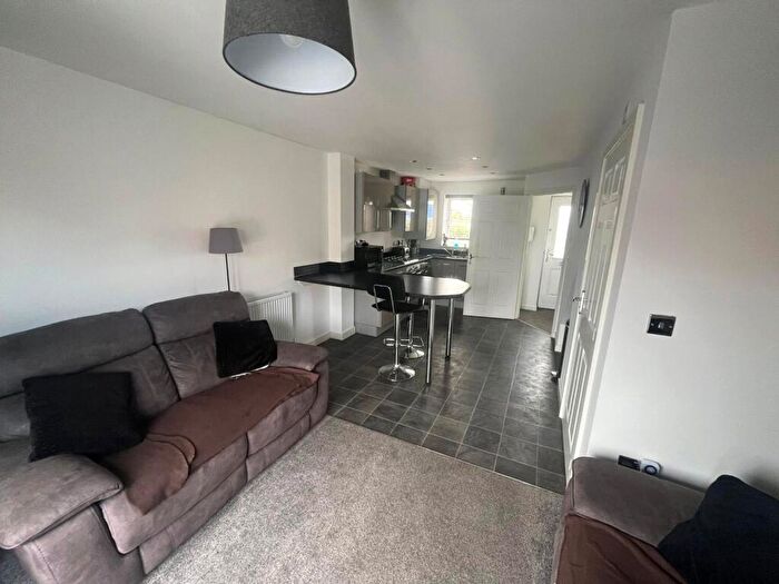 3 Bedroom End Of Terrace House For Sale In Friars Close, Northallerton, North Yorkshire, England, DL6