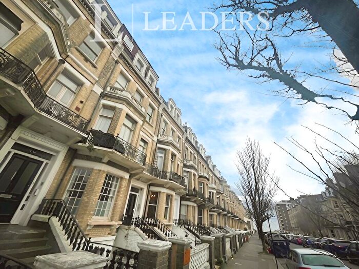 2 Bedroom Flat To Rent In First Avenue, Hove, BN3