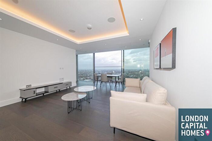 2 Bedroom Apartment To Rent In Carrara Tower, Bollinder Place, London, EC1V