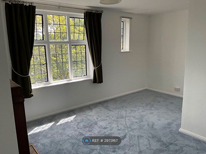 Studio To Rent In Park Hill Court, Croydon, CR0